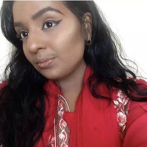 Meet your Posher, Sadia